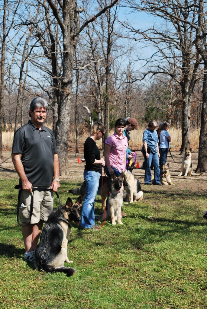 Basic Obedience Class At Keystone German Shepherds & Kennels